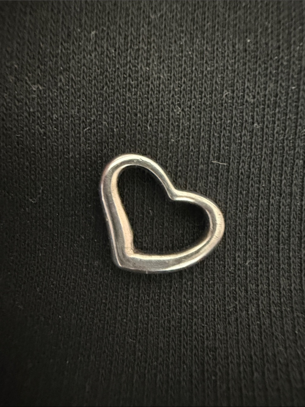 Vintage 925 sterling silver asymmetric open heart pendant
